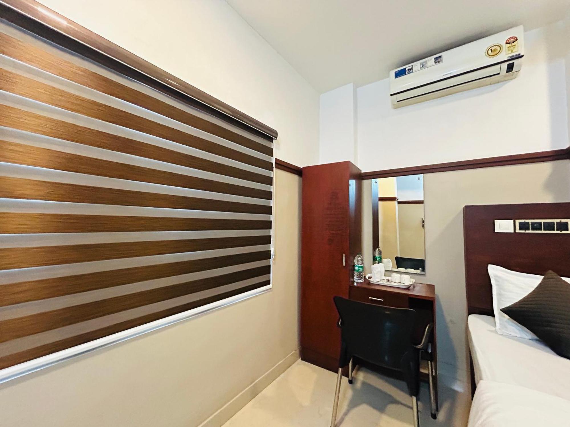 Rio Rooms Medical College Kozhikode Zewnętrze zdjęcie